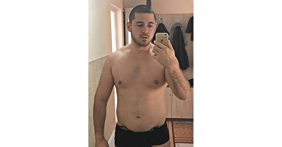 Страхил покачване